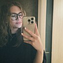 Настя, 18 лет