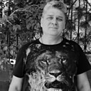 Дан, 51 год
