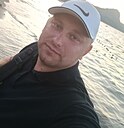 Михаил, 33 года