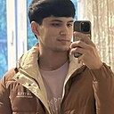 Иброхим, 22 года