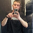 Артём, 22 года