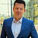 John, 42 года