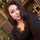 Lali, 23 года