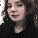 Полина, 22 года