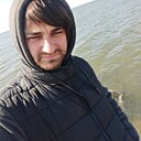 Олег, 32 года