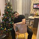 Идрис, 27 лет