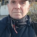 Валентин, 61 год