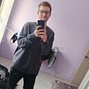 Илья, 24 года