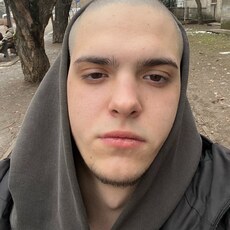 Фотография мужчины Максим, 18 лет из г. Капчагай
