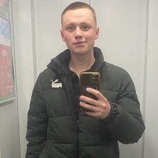 Фотография мужчины Артем, 24 года из г. Антрацит
