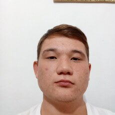 Фотография мужчины Ауезхан, 21 год из г. Костанай