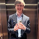 Михаил, 32 года