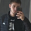 Артур, 33 года