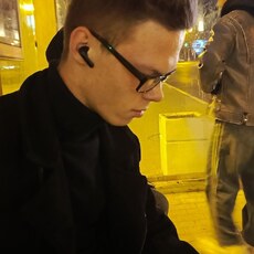 Фотография мужчины Владимир, 18 лет из г. Нижний Тагил