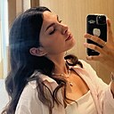 Нурия, 21 год