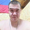 Максим, 24 года