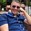 Денис, 33 года