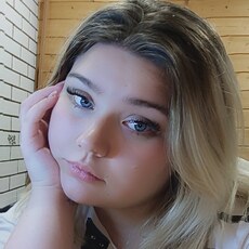 Фотография девушки Лера, 19 лет из г. Новомосковск
