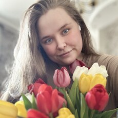 Фотография девушки Алена, 25 лет из г. Екатеринбург