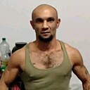 Юотй, 42 года