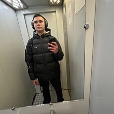 Фотография мужчины Максим, 18 лет из г. Москва