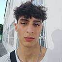 Артур, 18 лет