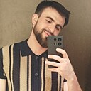 Али, 23 года