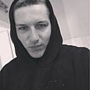 Виктор, 32 года