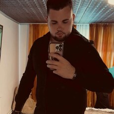 Фотография мужчины Adrian, 24 года из г. Craiova