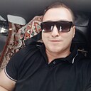 John, 29 лет