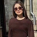 Мавиле, 20 лет