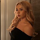 Полина, 23 года