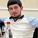 Нарек, 24 года