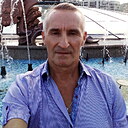Олег, 51 год