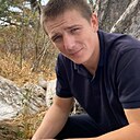 Тема, 27 лет