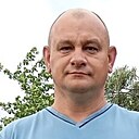 Den, 44 года