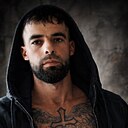 Дики, 32 года