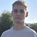 Максим, 22 года