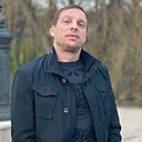 Лев, 36 лет