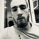 Артем, 22 года