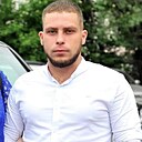 Олег, 33 года