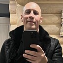 Максим, 42 года