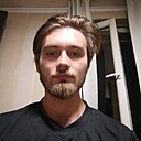 Максим, 22 года