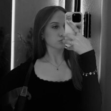 Фотография девушки Алина, 19 лет из г. Южно-Сахалинск