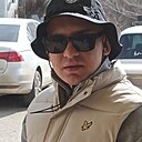 Роман, 25 лет