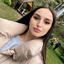 Ли, 25 лет