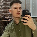 Артур, 25 лет
