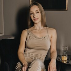 Фотография девушки Алёна, 27 лет из г. Тюмень