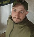 Максим, 32 года
