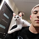Максим, 23 года